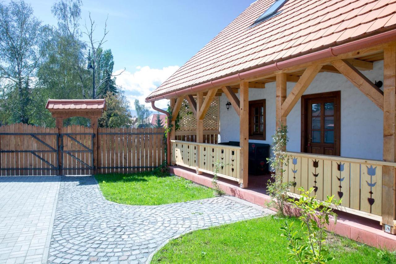 Pepi Vendeghaz - Casa De Oaspeti Pepi Joseni  Екстериор снимка